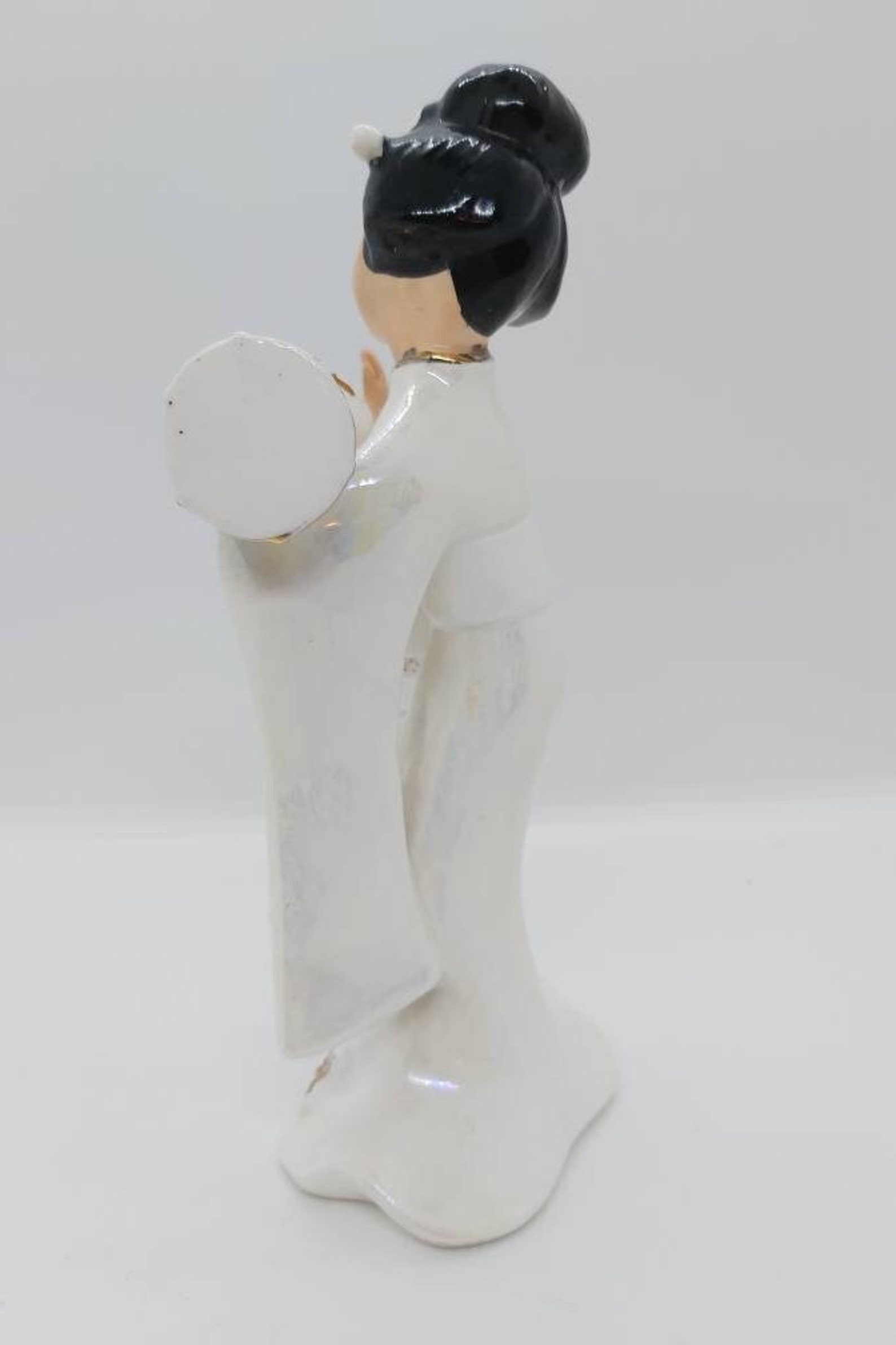 Porcelain Geisha Girl Figurine Pearlescent Japanese Lady Etsy UK