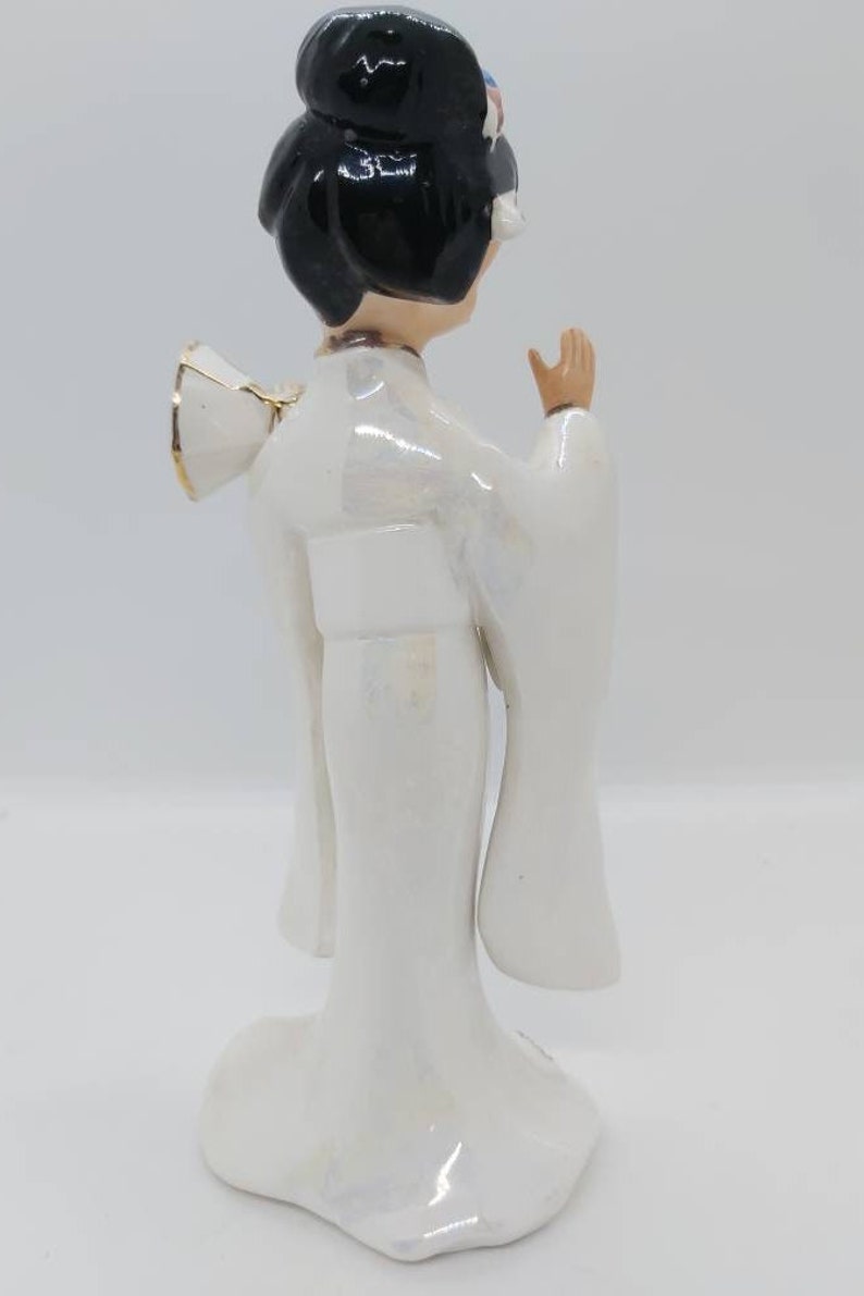 Porcelain Geisha Girl Figurine Pearlescent Japanese Lady Etsy UK