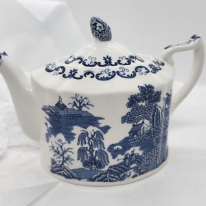 Vintage Masons Teapot - Etsy