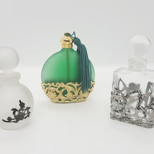 Vintage glass perfume bottle. Various available, choose at checkout.