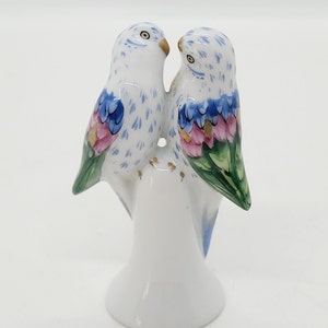 Vintage Vista Alegre Parakeet Figurine: Hand-Painted Portuguese Porcelain