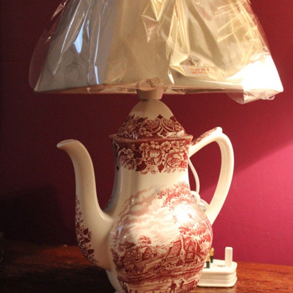 Coffee pot lamp, home gift, quirky home lighting design, red teapot light, bedside, table, desk lamp, Grindley china, vintage home decor,
