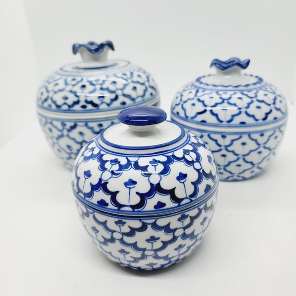 Blue and white lidded dish, oriental style porcelain urn, ginger jar, small, medium or large vintage display collectible, replacement piece.
