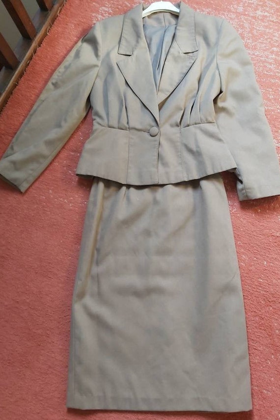 1980's skirt suit, pencil skirt matching jacket, … - image 7