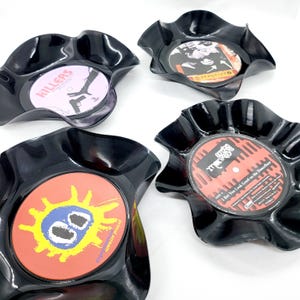 Upcycled Record bowl Killers, Artic Monkeys, Radiohead or Primal scream repurposed vinyl 7 inch single dish, music lovers gift, home decor