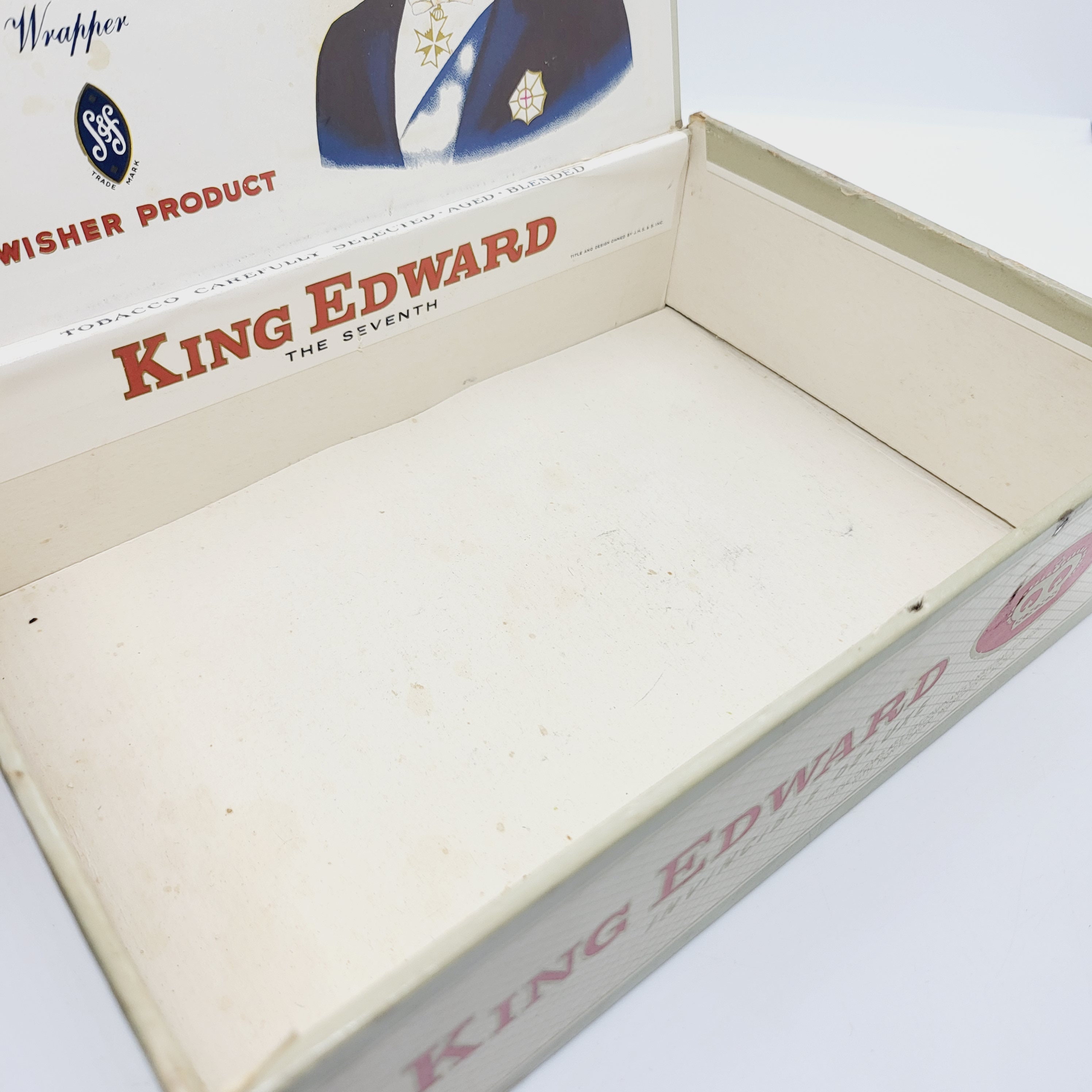 King Edward Invincible Deluxe Cigar Box, Vintage Display Tobacciana Collectible, Man Cave Storage Canister, Gift - Etsy King Edward Invincible Deluxe Cigar Box, Vintage Display Tobacciana Collectible, Man Cave Storage Canister, Gift - Etsy