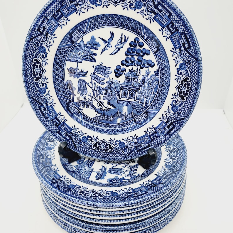 Churchill Blue Willow side/tea/bread and butter plate. Ten available.