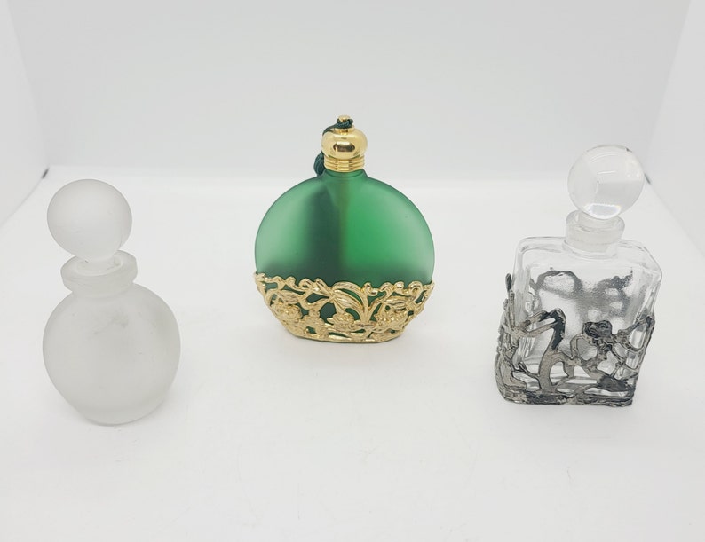 dressing table decor.