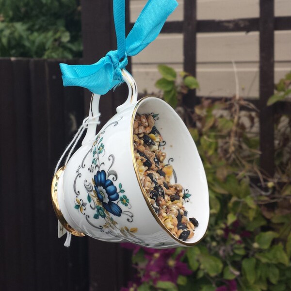 Mangiatoia per uccelli Teacup, regalo gli amanti degli uccelli, mangiatoia per uccelli tazza tè, caratteristica del giardino, mangiatoia per uccelli dell'annata, ornamento del giardino, Cina mangiatoia per uccelli...