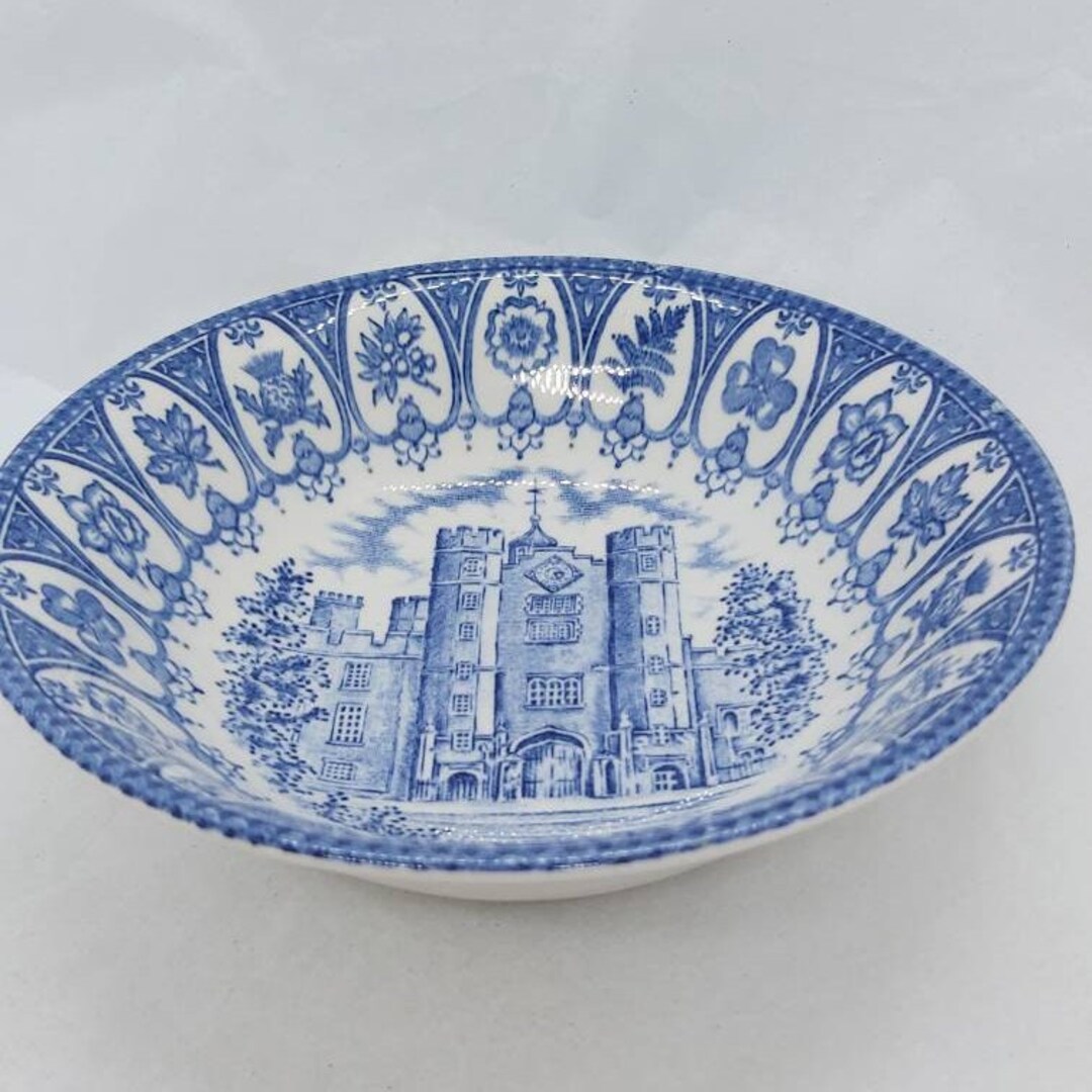 Vintage Broadhurst Saint James's Palace Bowl, Blue and White Ironstone