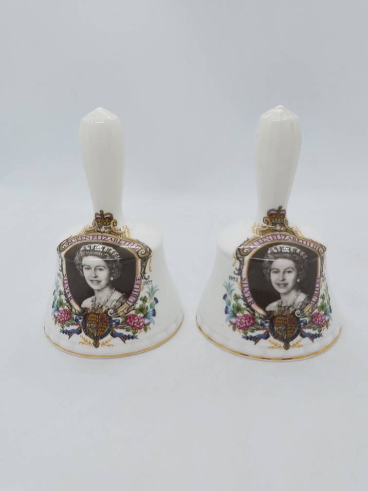 Queen Elizabeth II commemorative bell Silver jubilee bell Etsy