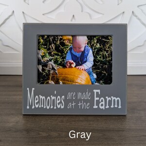 Farm Theme Picture Holder Rustic Photo Frame Family Memory Keeper Country Barn Style Wall Display Shelf Accent Farmhouse Collection Grandmother Gift Idea Vintage Country Home Styling Fall Accent Piece Heritage Display Frame Family Room