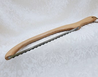 Wooden bread knife, Bow knife