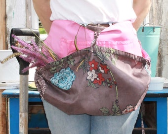 Summer flower gardening apron, chicken coop apron, basket apron, harvest apron, eco-responsible