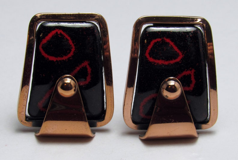 Modernist 1950/'s Vintage MATISSE signed Red /& Black Enamel on Copper Rhomboid Ear Clips Atomic Era Mid Century RARE