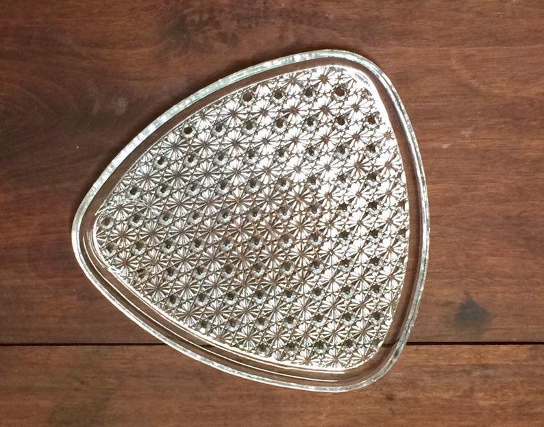 Daisy & Button Triangle Snack Plates Crystal Snack Etsy