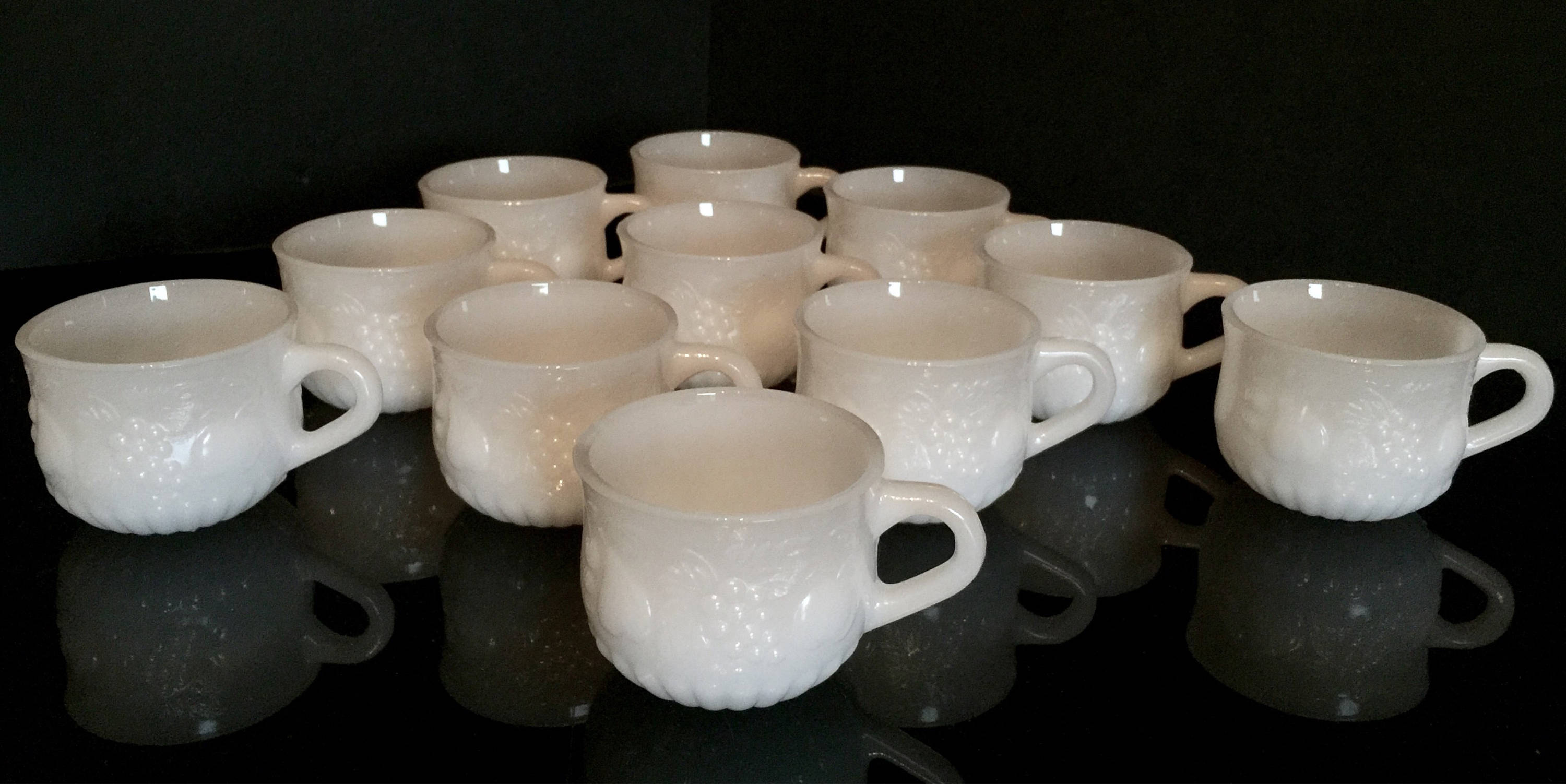 HARVEST GRAPE GLASS Vintage White Milk Glass Punch Etsy