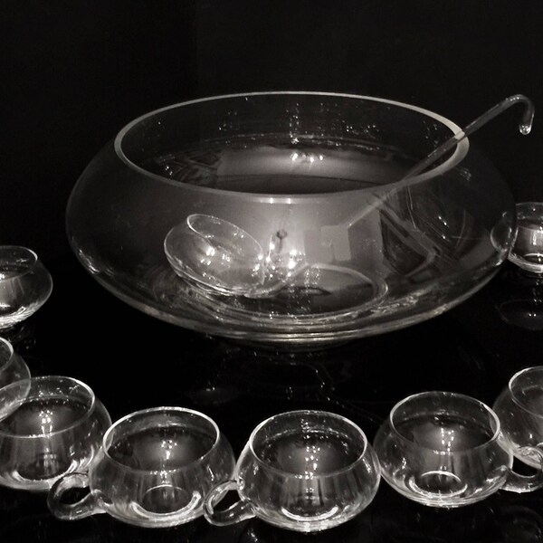 Moderno by Riekes-Crisa 14 piece punch bowl set