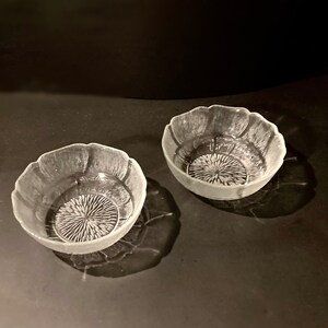 Glass bowls 5 Arcoroc Fleur set of 4 small glass bowls image 2