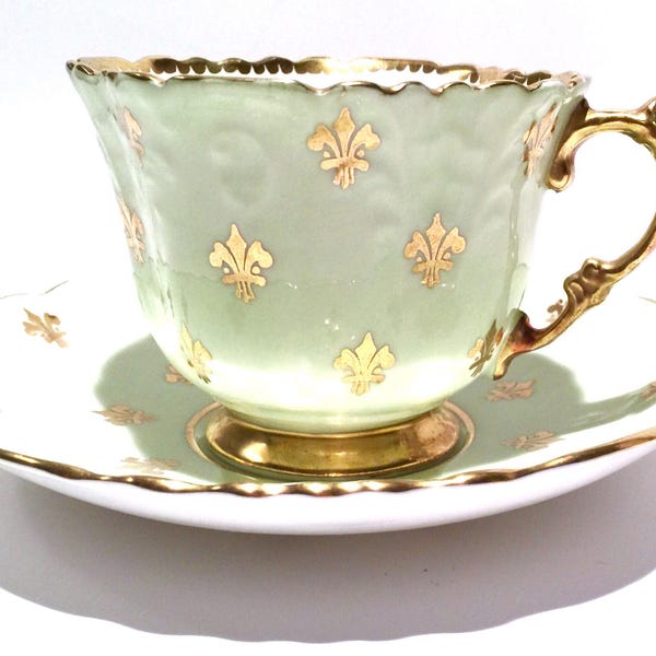 Vintage Aynsley Tea Cup & Saucer Set,Mint Green with Gold Fleur De Lis,English Tea Set,Fine Bone China,Made om England