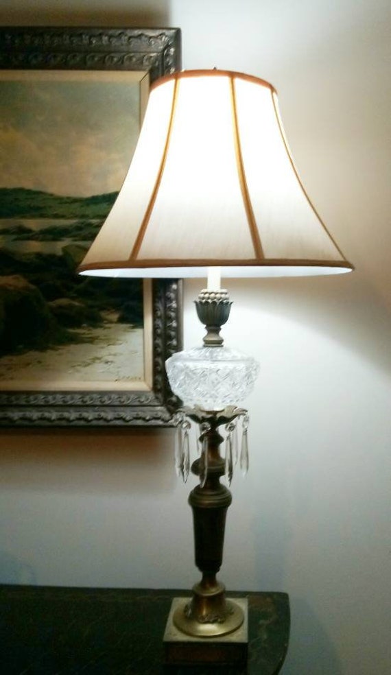 Vintage Brass Crystal Table Lamps With Hanging Prisms Heavy Vintage Brass Crystal Table Lamps, Vintage Glass Lamps With Hanging Crystals