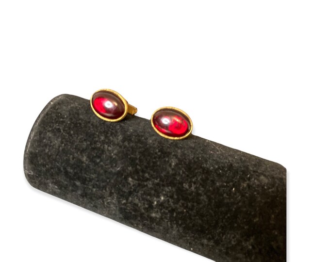 Vintage Cuflinks Gold with Red Dome Shaped Cabochons, Marked Set of Cufflinks