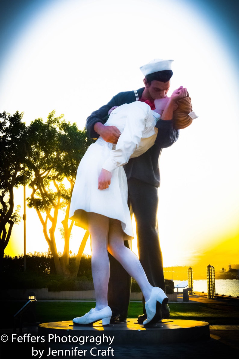 Kissing Statue Sailor Nurse Navy Harbor World War San Diego Etsy