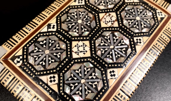 Vintage TRINKET BOX Made in Egypt Inlaid Wooden H… - image 7