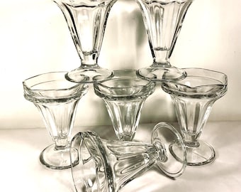 ICE CREAM SUNDAE Glasses Lot of 6 Clear Pressed Glass Dishes Vintage Excellent Condition