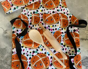 Personalised Kids Apron and Chefs Hat Set, Hot Cross Bun Print