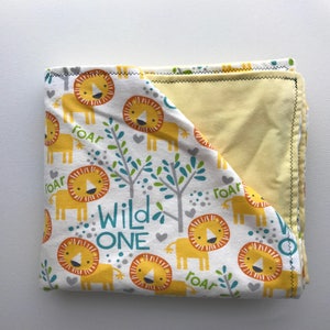 Lion Baby blanket Jungle Nursery Gender Neutral Baby Gift Jungle Baby Shower Gift Lion Blanket Jungle Nursery Safari Nursery Lion Nursery