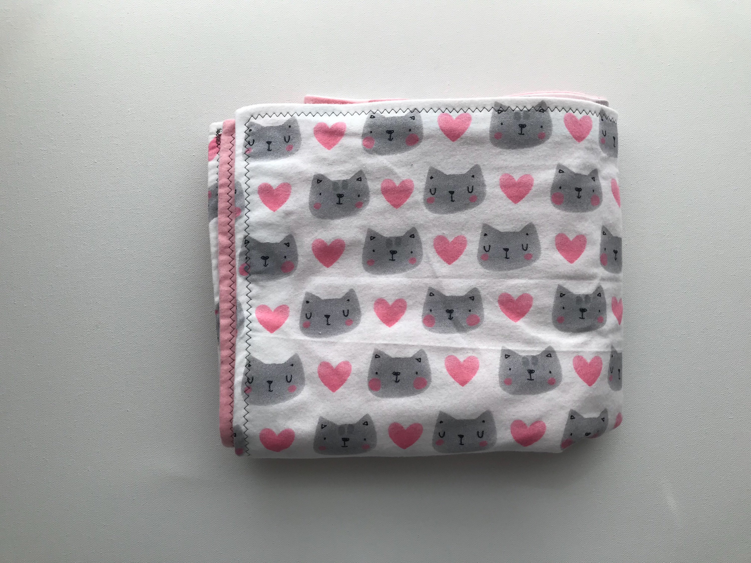 Baby Imported Soft Blanket For Newborn Babies In Kitty Red