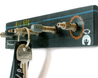 Key rack with bicycle valves, upcycled unique piece made with bicycle inner tube
