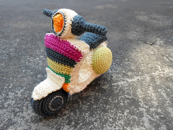 5 Vespa Scooter Amigurumi Crochet Patterns