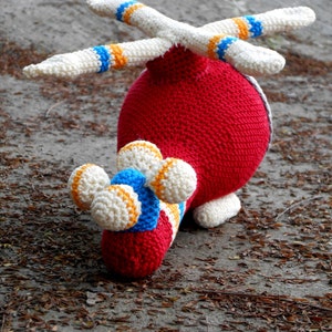 Pattern Helicopter amigurumi. By Caloca Crochet image 2