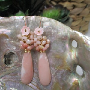Rosa Opal Cluster Ohrringe, Hochzeit Ohrringe, Baumeln und Tropfen Ohrringe, Geschenk für sie, Edelstein Ohrringe, Statement Ohrringe