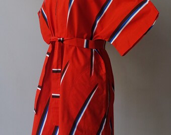 Great condition short sleeved tunic with belt mini dress 1974 size 36 S 8 coral red 100 % cotton Finland design