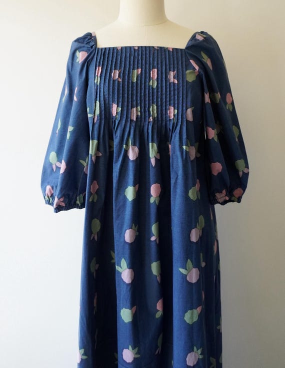 open lace back dress Marimekko Kestit Unikko Cotton Dress