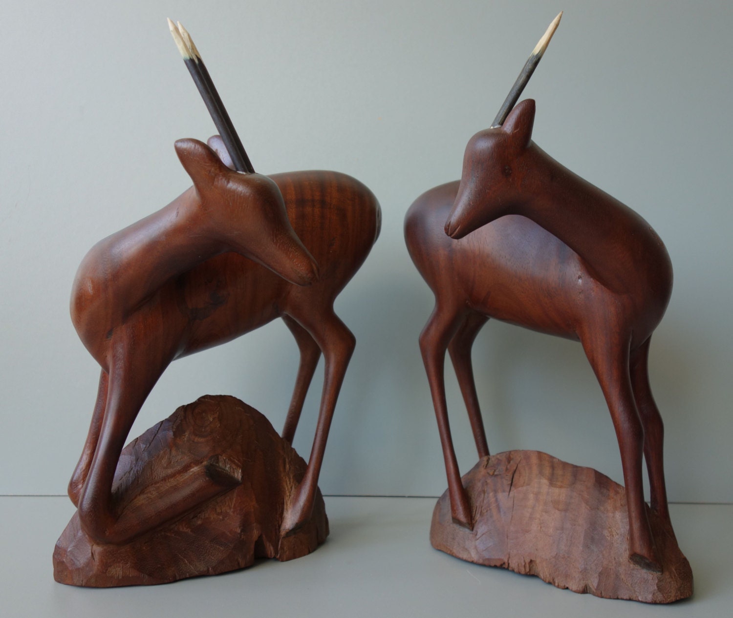 Deux Pièces de Mantel en Bois Sculpté à La Main Oryx Gemsbok Antilope Mopane d'acajou Manteau Grand