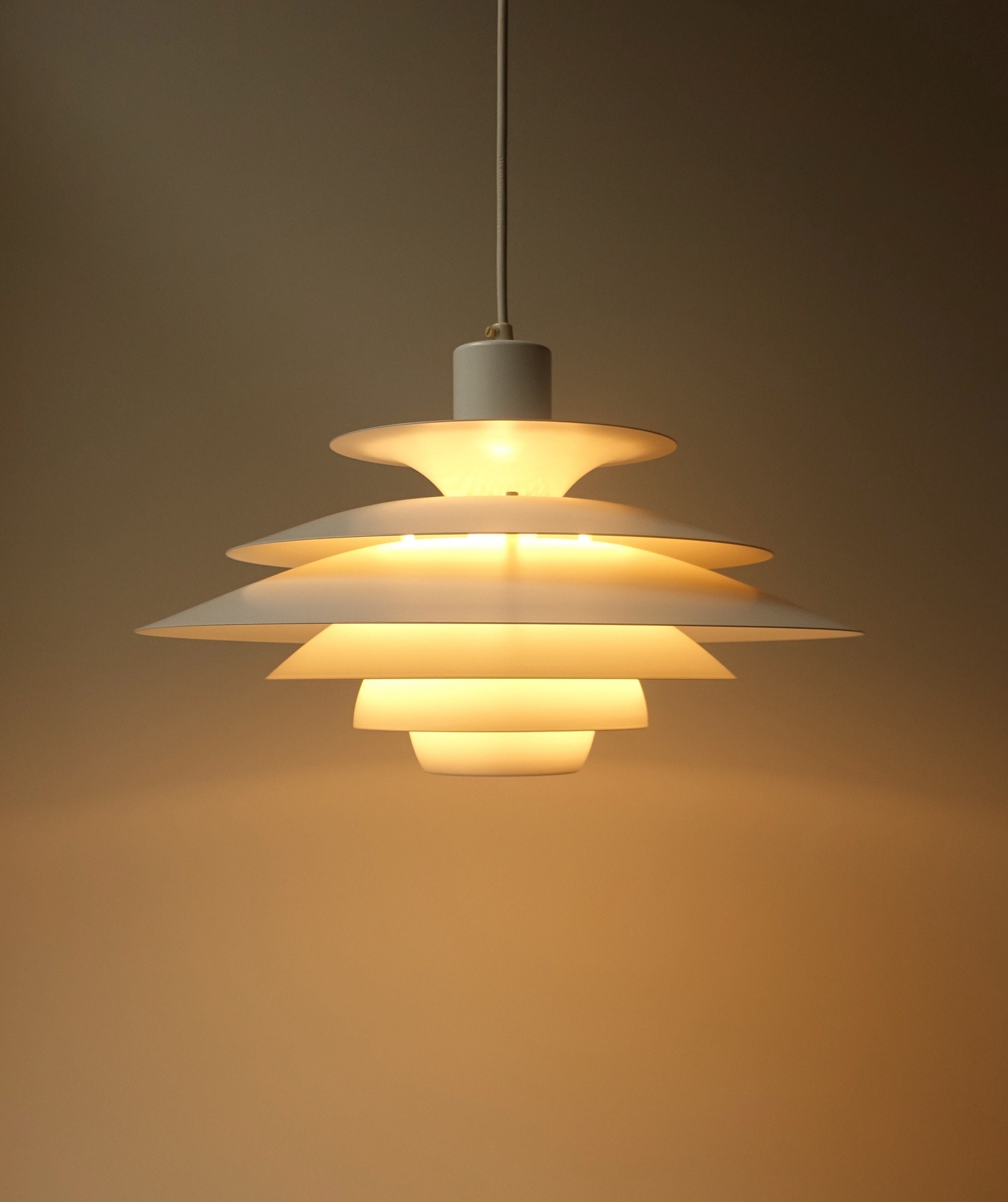 Jeka Metaltryk Large White Danish Design Multi Layered Discs Lamp