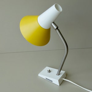 Pretty white & yellow adjustable table working desk lamp light Hoso Leuchten mid century modern design German Hoffmeister 1970s melamine