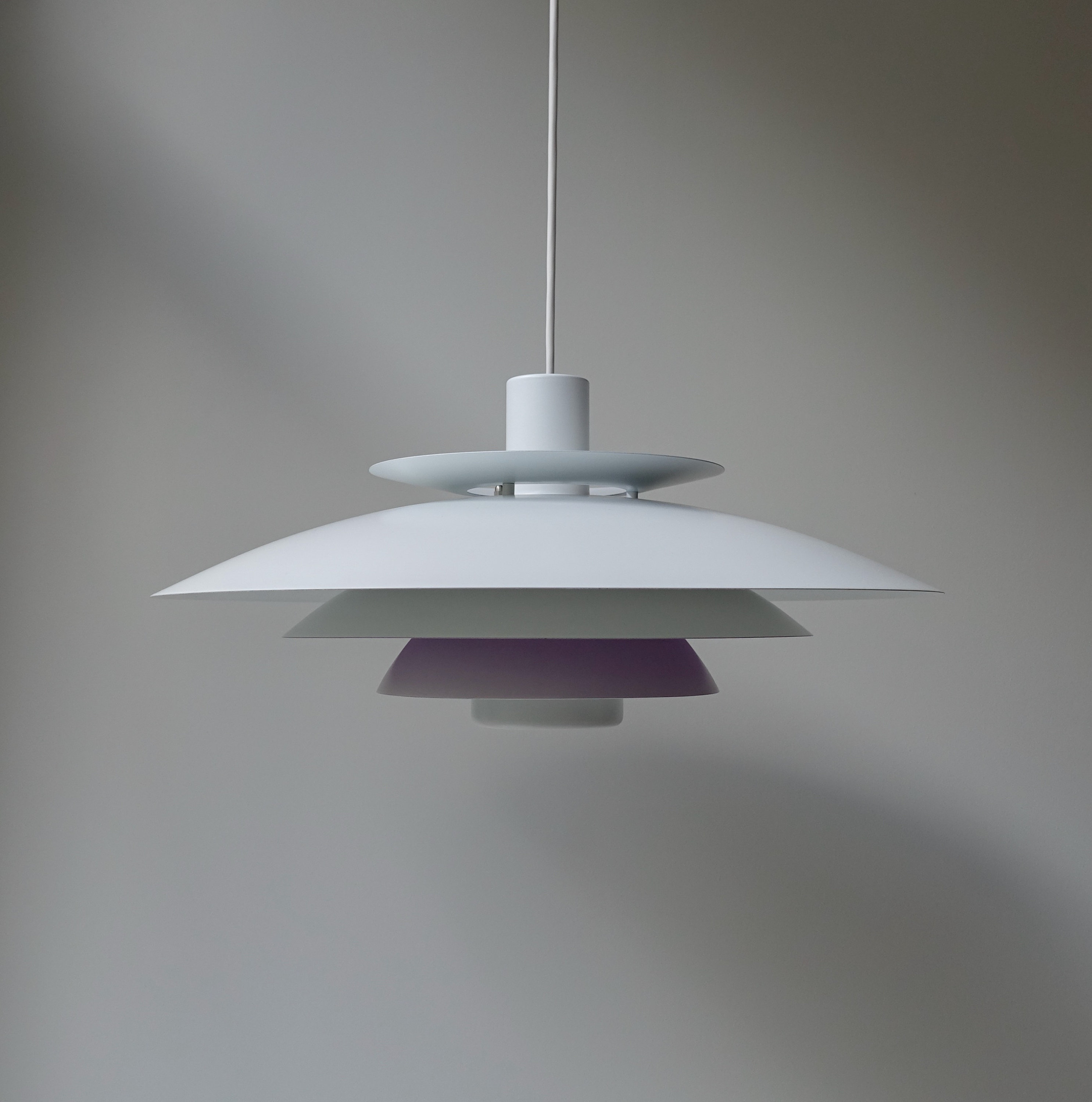 Form-light Vintage Danish Design Multi Layer Disc Large White