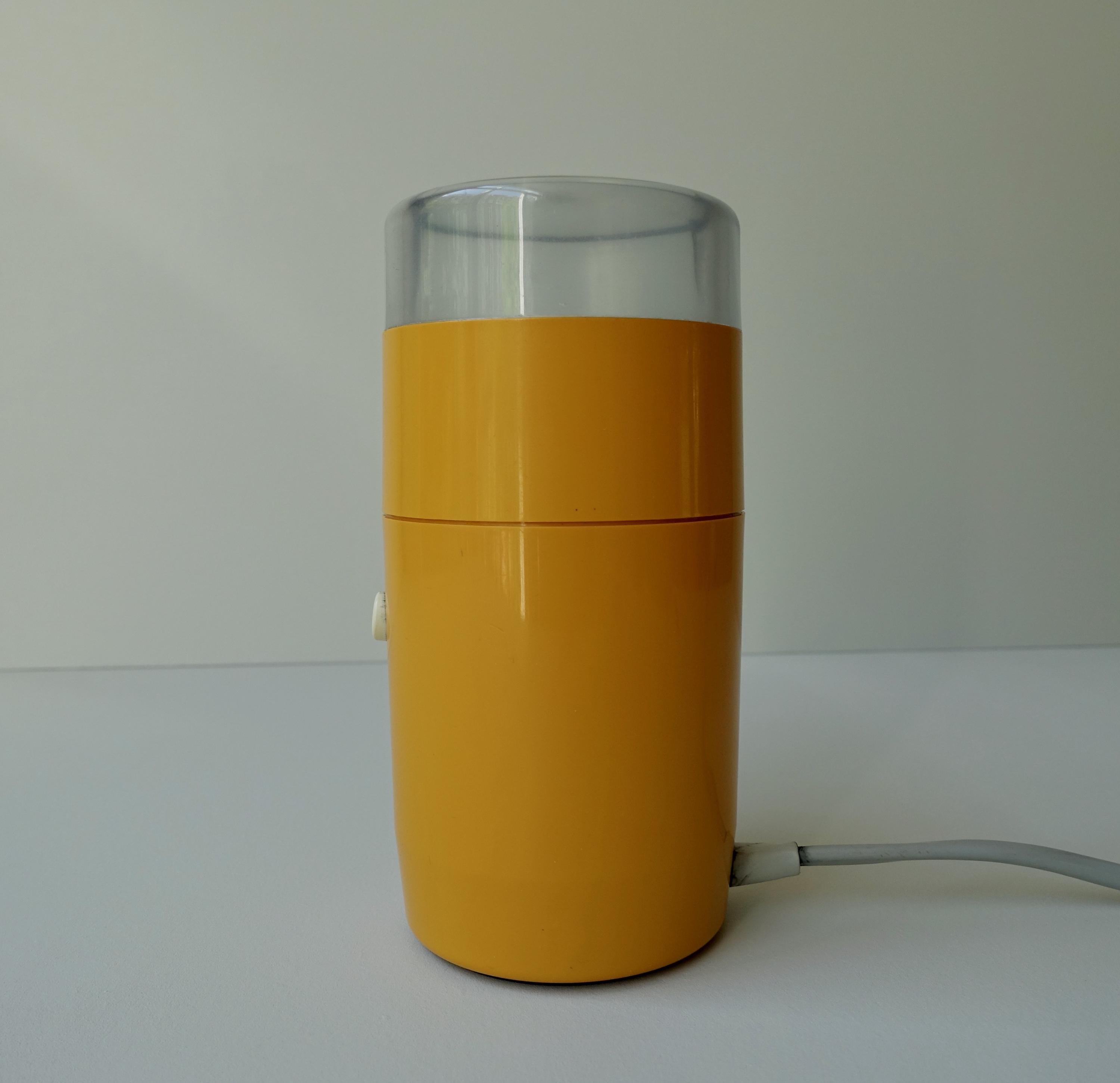 YELLOW Very Good Condition Braun Coffee Grinder KSM 1 Reinhold