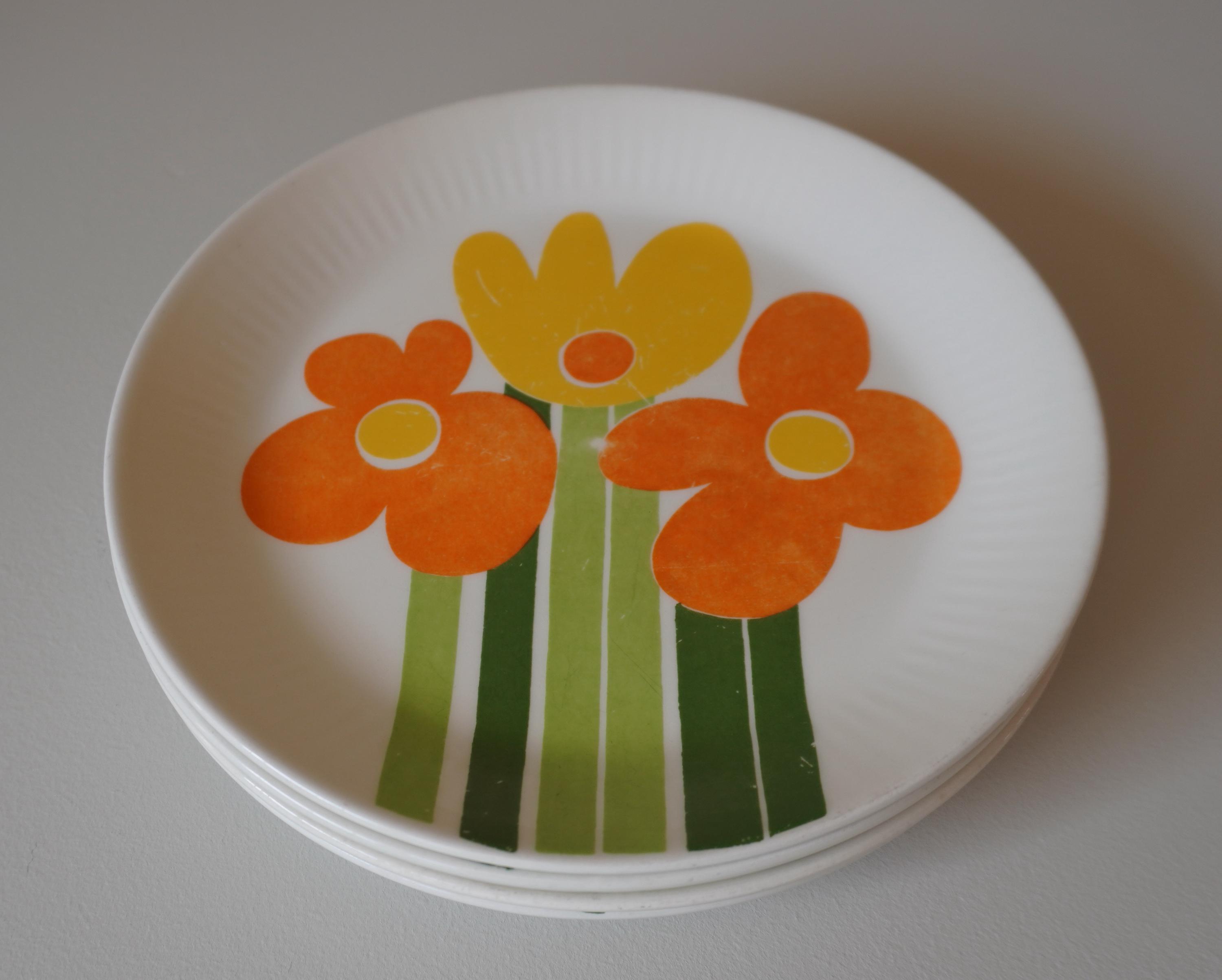 Lot of 4 Used Breakfast Round Plates Annemarie Kirsten Selmer