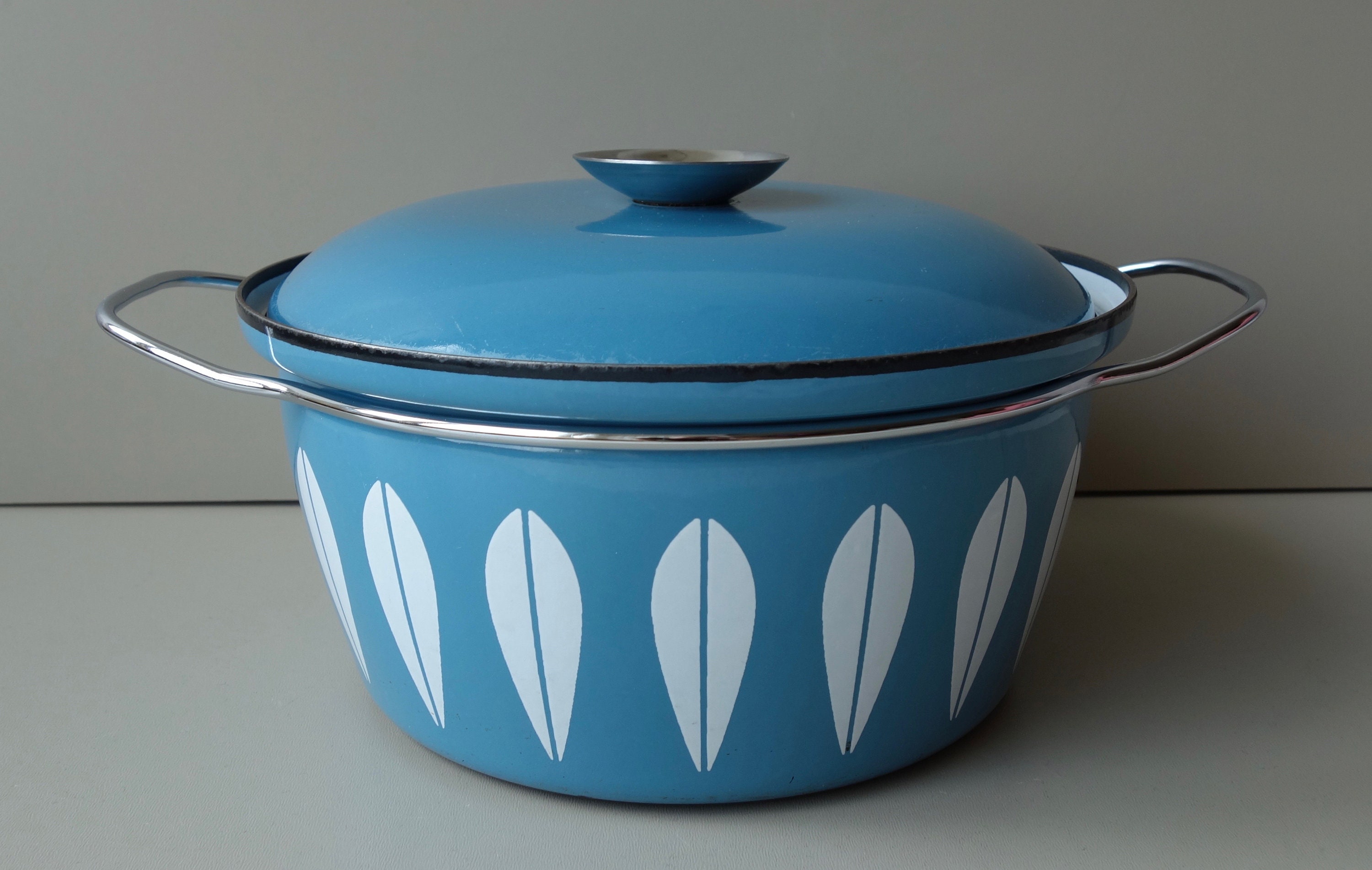 Cathrineholm Norway Lotus Pan With Lid Good Condition Casserole