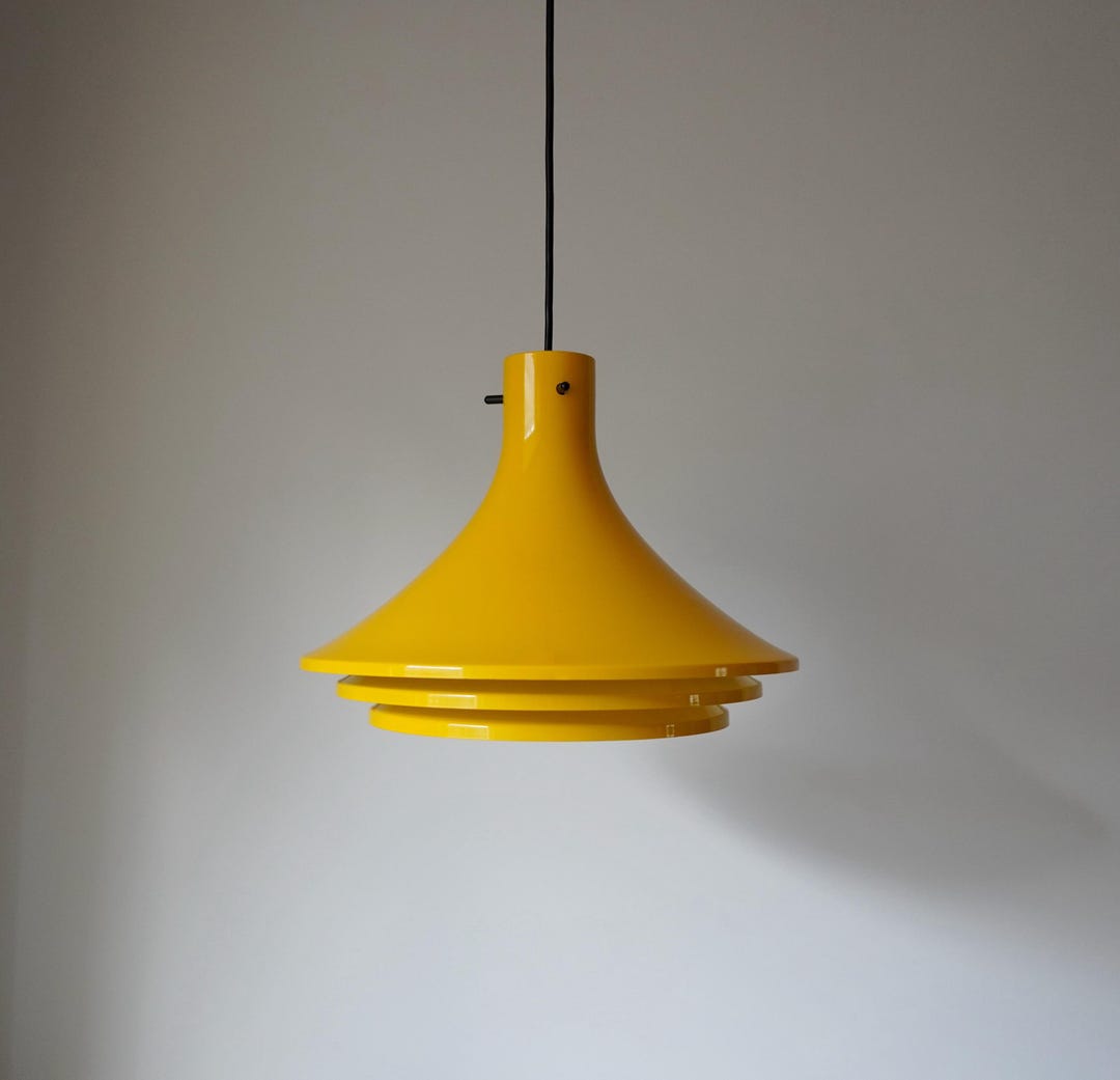 Very Pretty Yellow Pagode Layered Aluminum Pendant Light Hanging