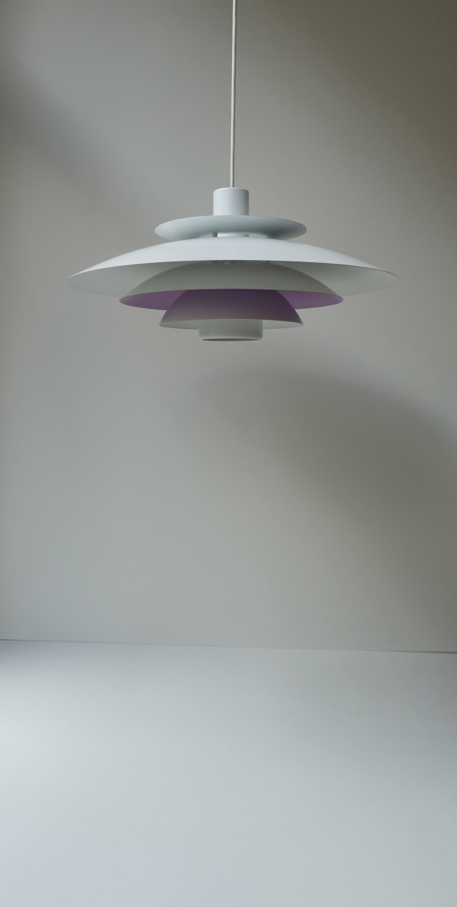 Form-light Vintage Danish Design Multi Layer Disc Large White