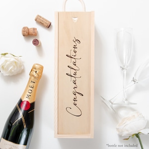 Gepersonaliseerde felicitaties flessendoos Gepersonaliseerde felicitaties cadeau aanwezig Champagne houten wijnfles doos Cadeau paar Relatiegeschenken