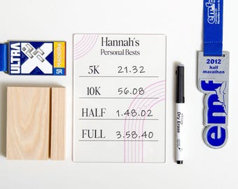Personalisierter PB Tracker | Acryl Rassenzeit Brett | Läufer Geschenk | Marathonlauf