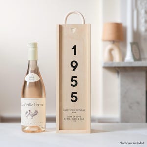 Personalisierte 70er Jahre Flaschenbox | Benutzerdefinierte Weinkiste aus Holz | Meilenstein Geschenk für Sie & Ihn | 70. Geburtstag-Andenken | Champagner Geschenkbox
